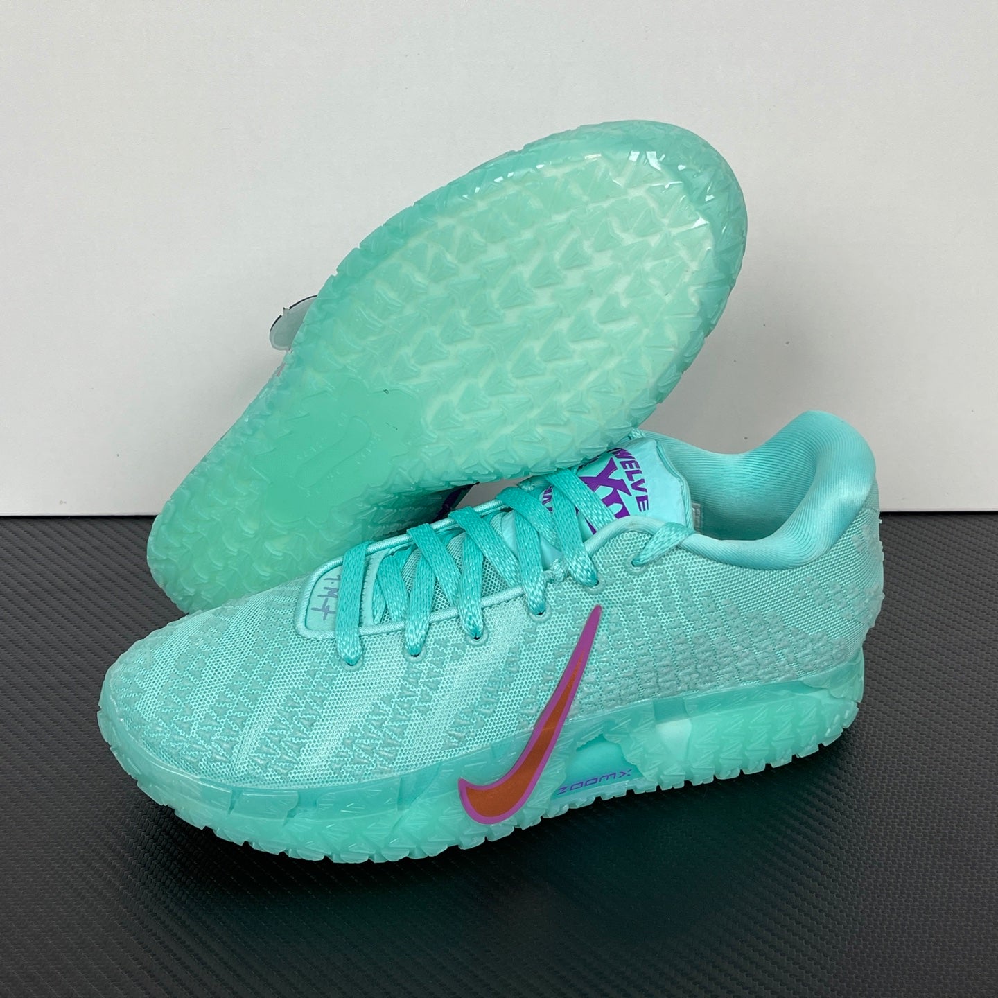 Tênis Nike Ja 3 "Twelve Time"
