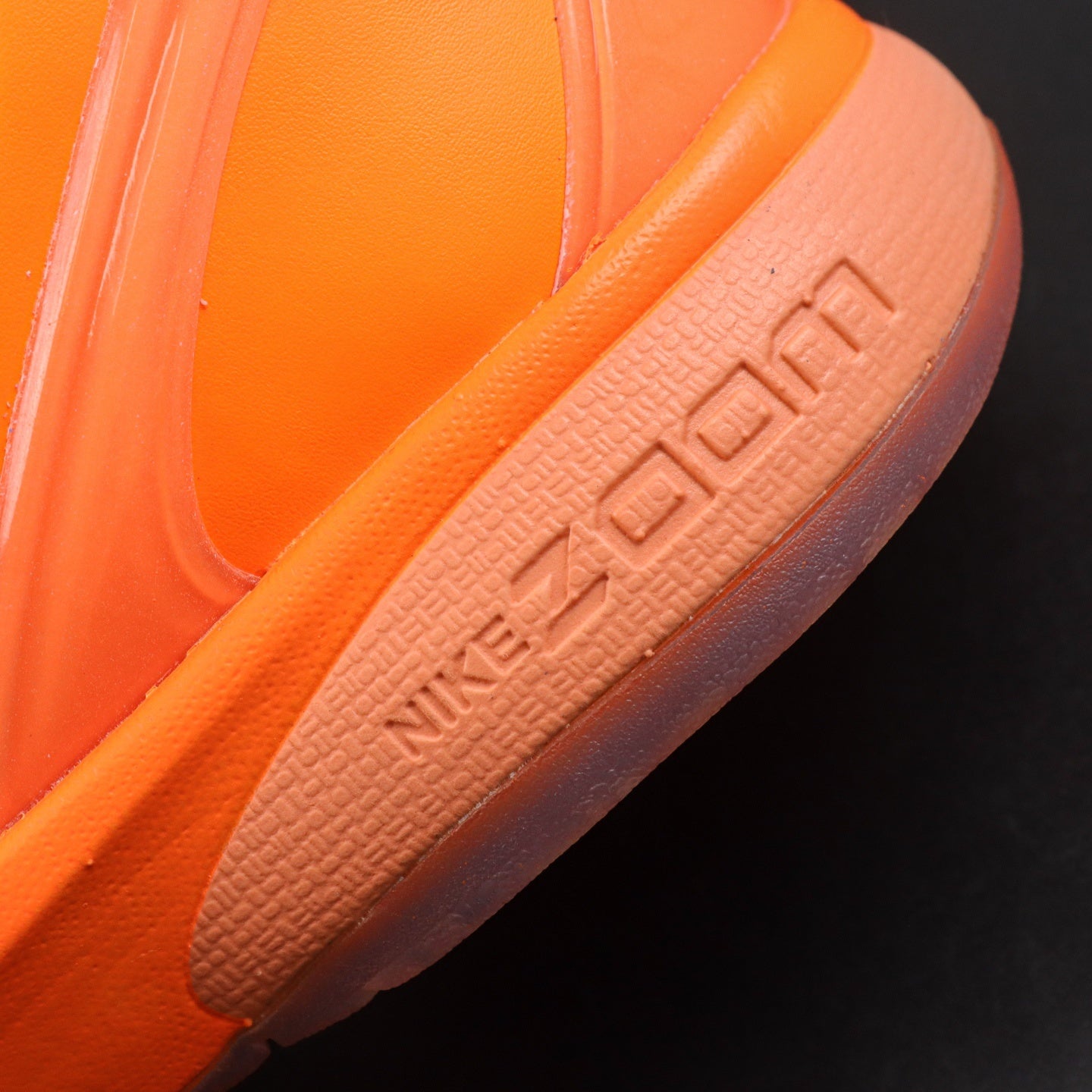 Tênis Nike Kobe 6 Protro Orange Silver