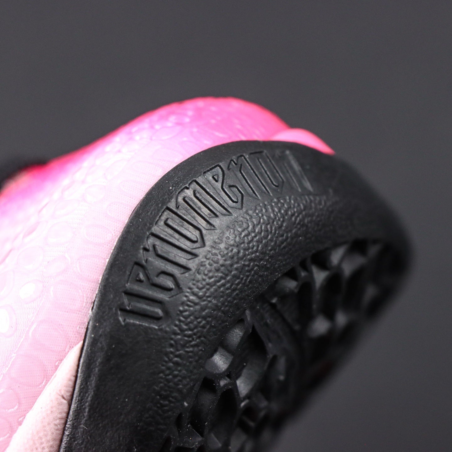 Tênis Nike Kobe 6 Protro Mismatch Pink
