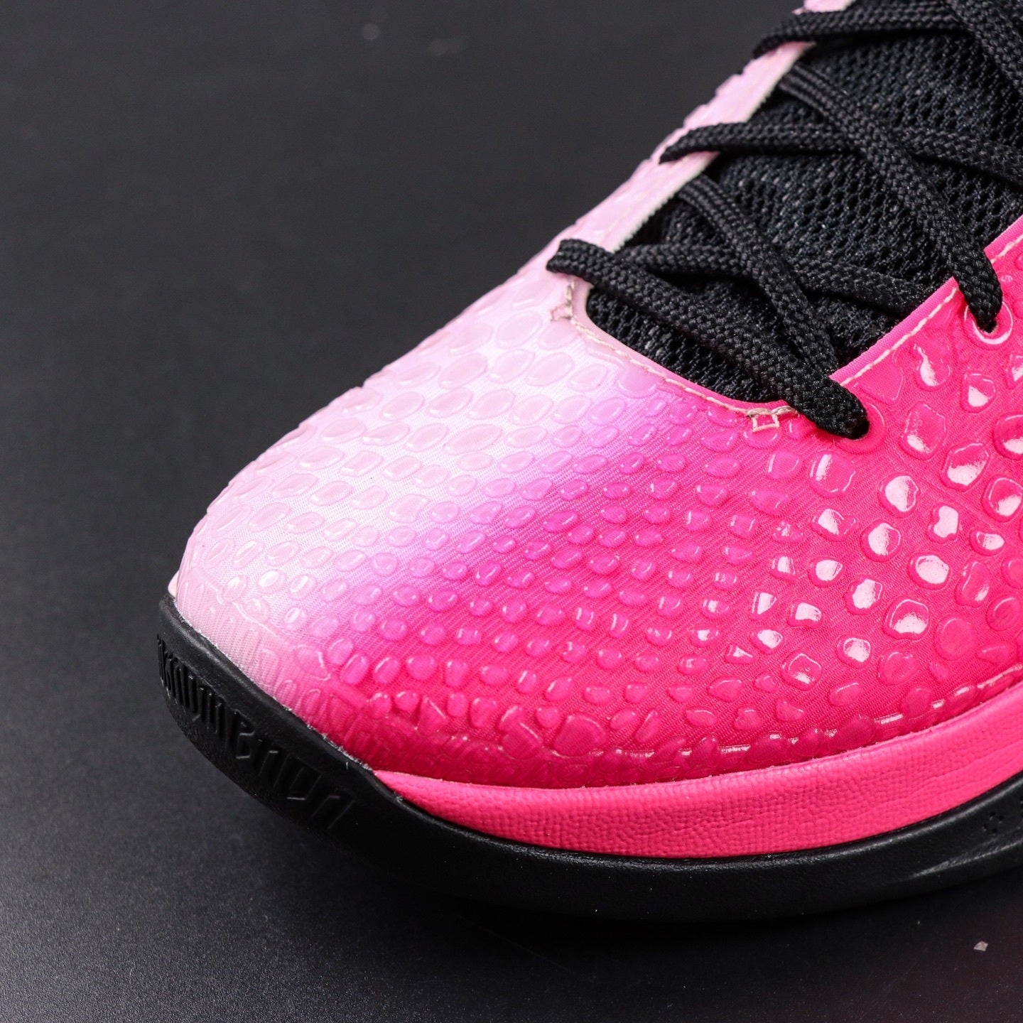 Tênis Nike Kobe 6 Protro Mismatch Pink