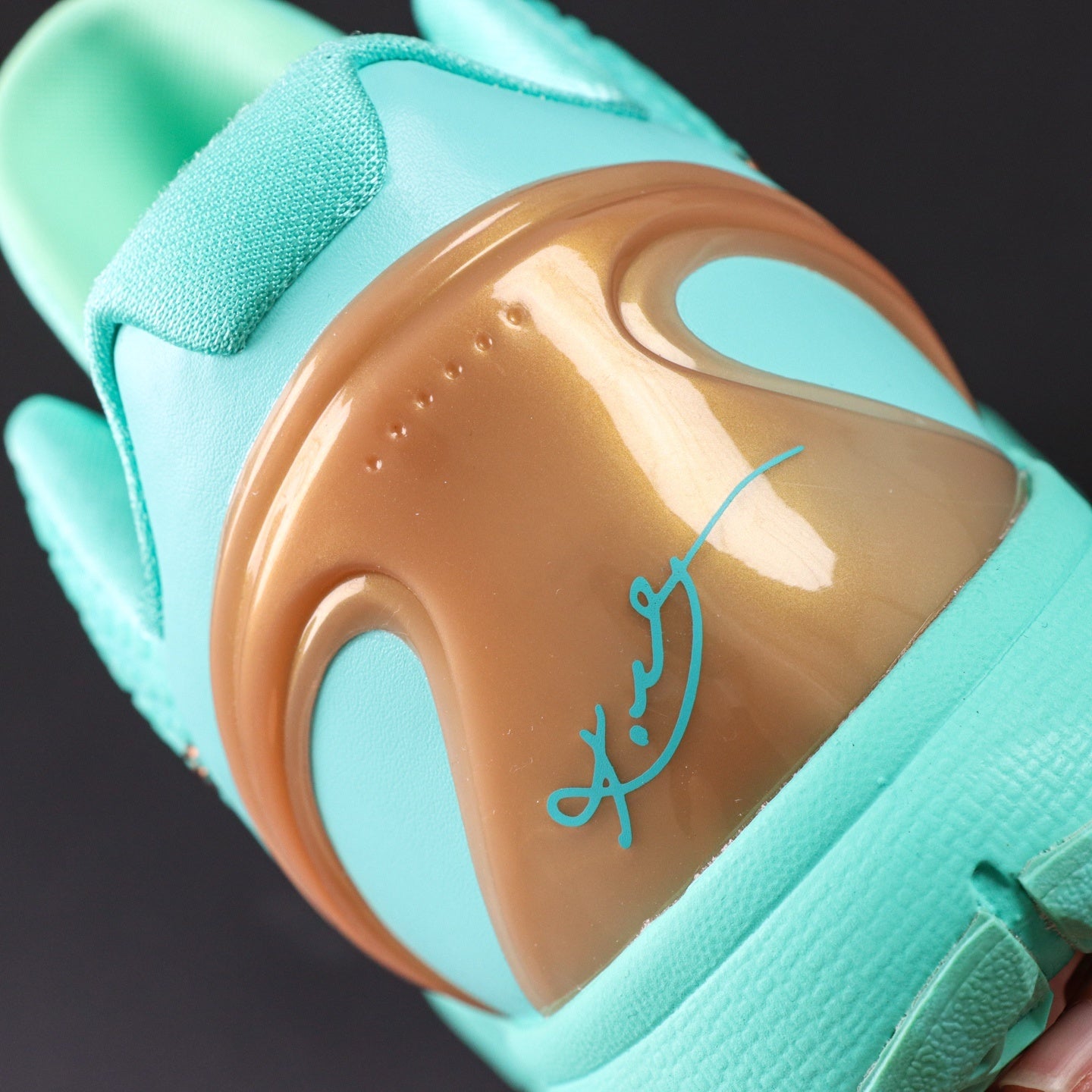 Tênis Nike Kobe 6 Protro Aqua Copper